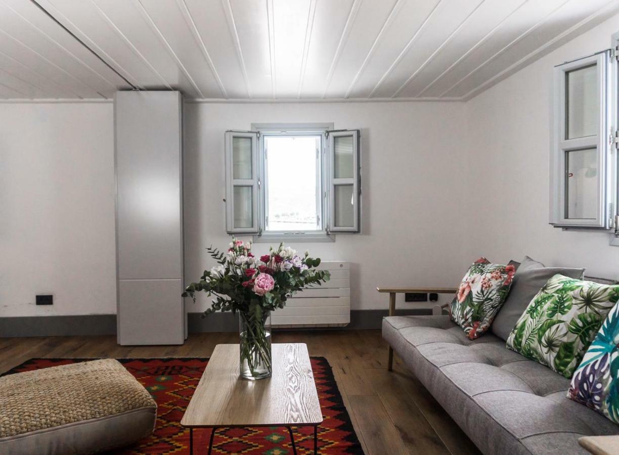 One Manto Square Apartman Mykonos Town Kültér fotó